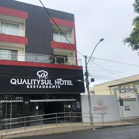 Hotel Qualitysul Teixeira de Freitas Eksteriør billede